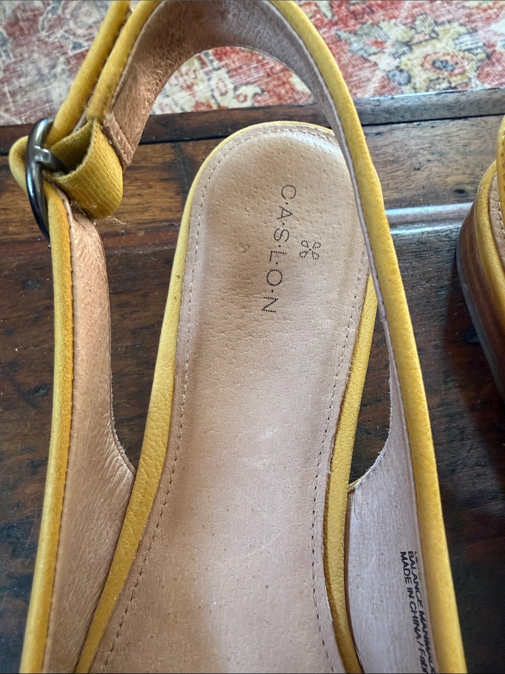 Caslon yellow suede leather Slingback Flats size 8 - Picture 2 of 6